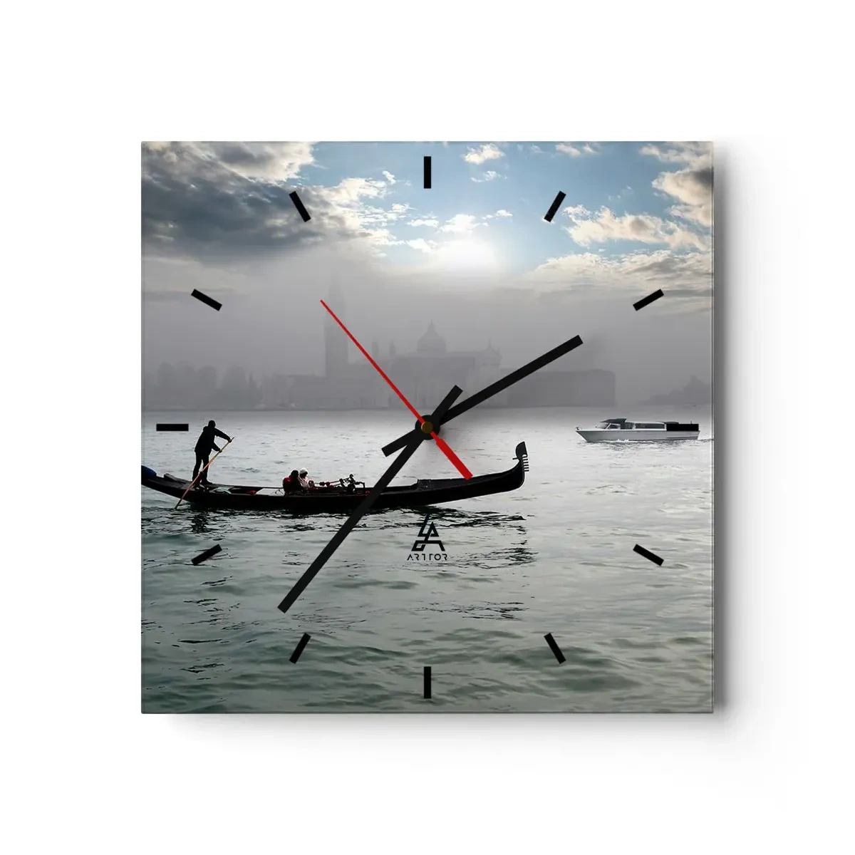 Vægur, Uret - En fabelagtig by af vand og tåge - 40x40 cm