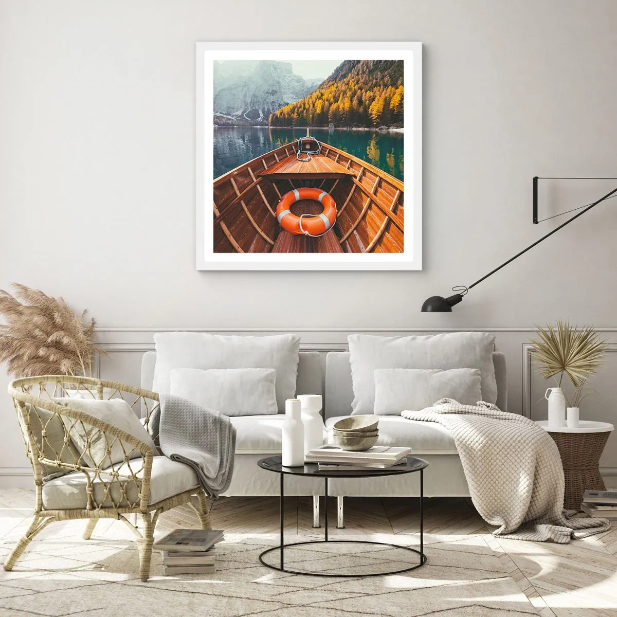 Plakat i hvid ramme - Bjergtur - 30x30 cm