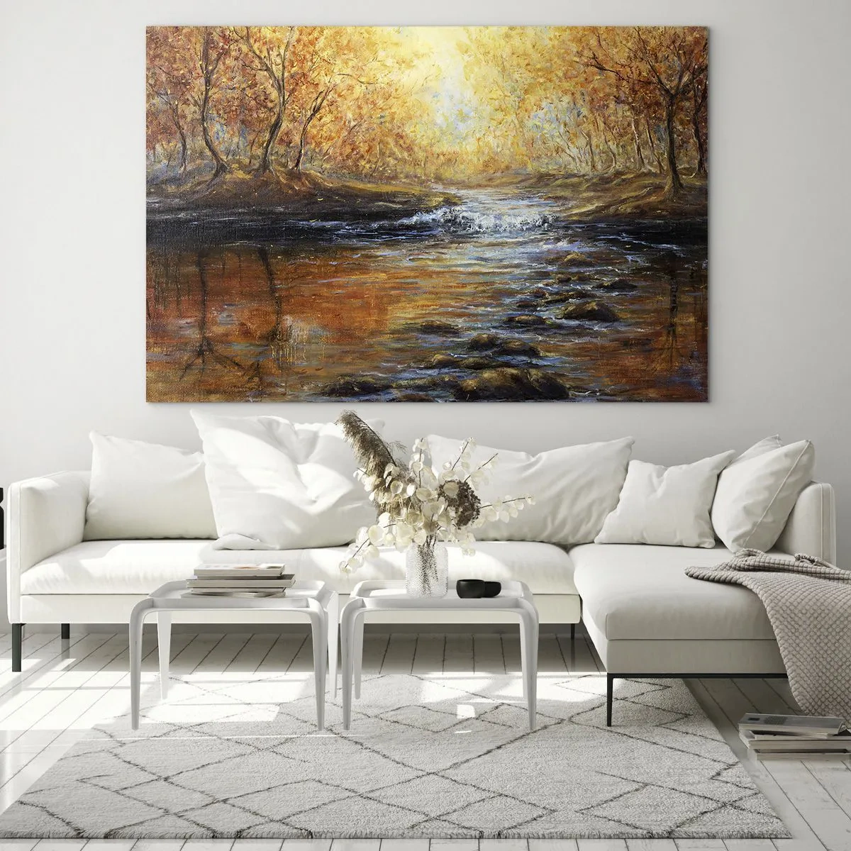 Billede på glas - En gylden strøm i skoven omgivet af efterårstræer - 70x50cm - Gylden strøm - Moderne vægdekoration til stue og soveværelse ARTTOR