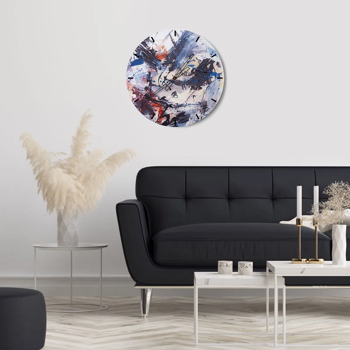Vægur, Uret - Abstrakte penselstrøg i dynamiske farver - 30x30cm - Abstraktionens vanvittige dans - Moderne vægdekoration til stue, køkken og soveværelse ARTTOR