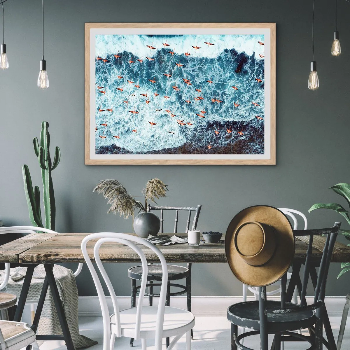 Plakat i ramme af lyst egetræ - Parade ved havet - 50x40 cm