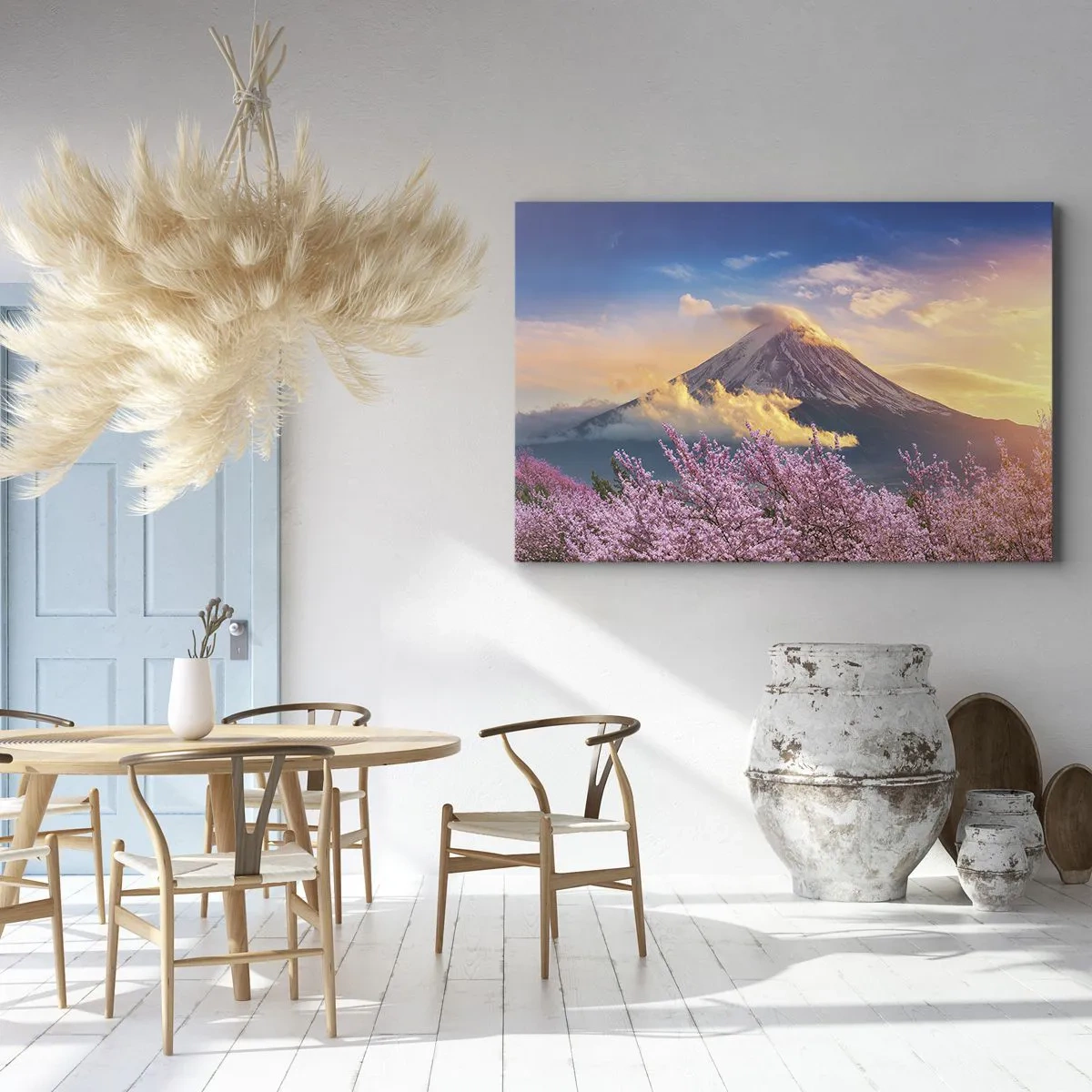 Lærredstryk - Billede på lærred - Fuji-bjerget med kirsebærblomster i baggrunden ved solnedgang - 70x50cm - Japansk hellighed - Moderne vægdekoration til stue og soveværelse ARTTOR