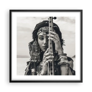 Plakat i sort ramme - Selve den orientalske musik - 50x50 cm