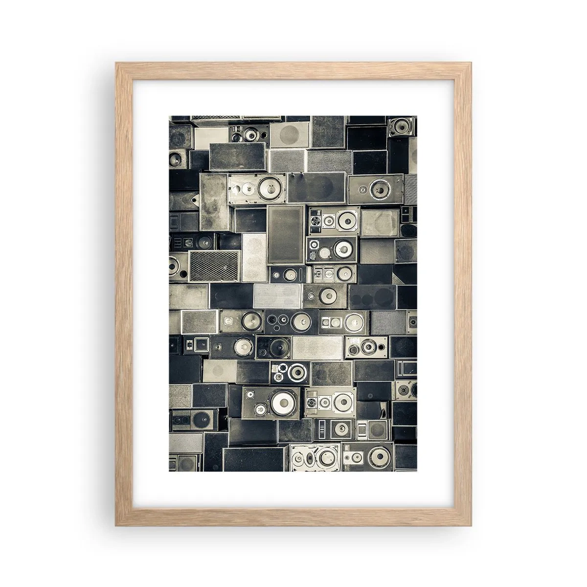 Plakat i ramme af lyst egetræ - Og alt er i orden - 30x40 cm