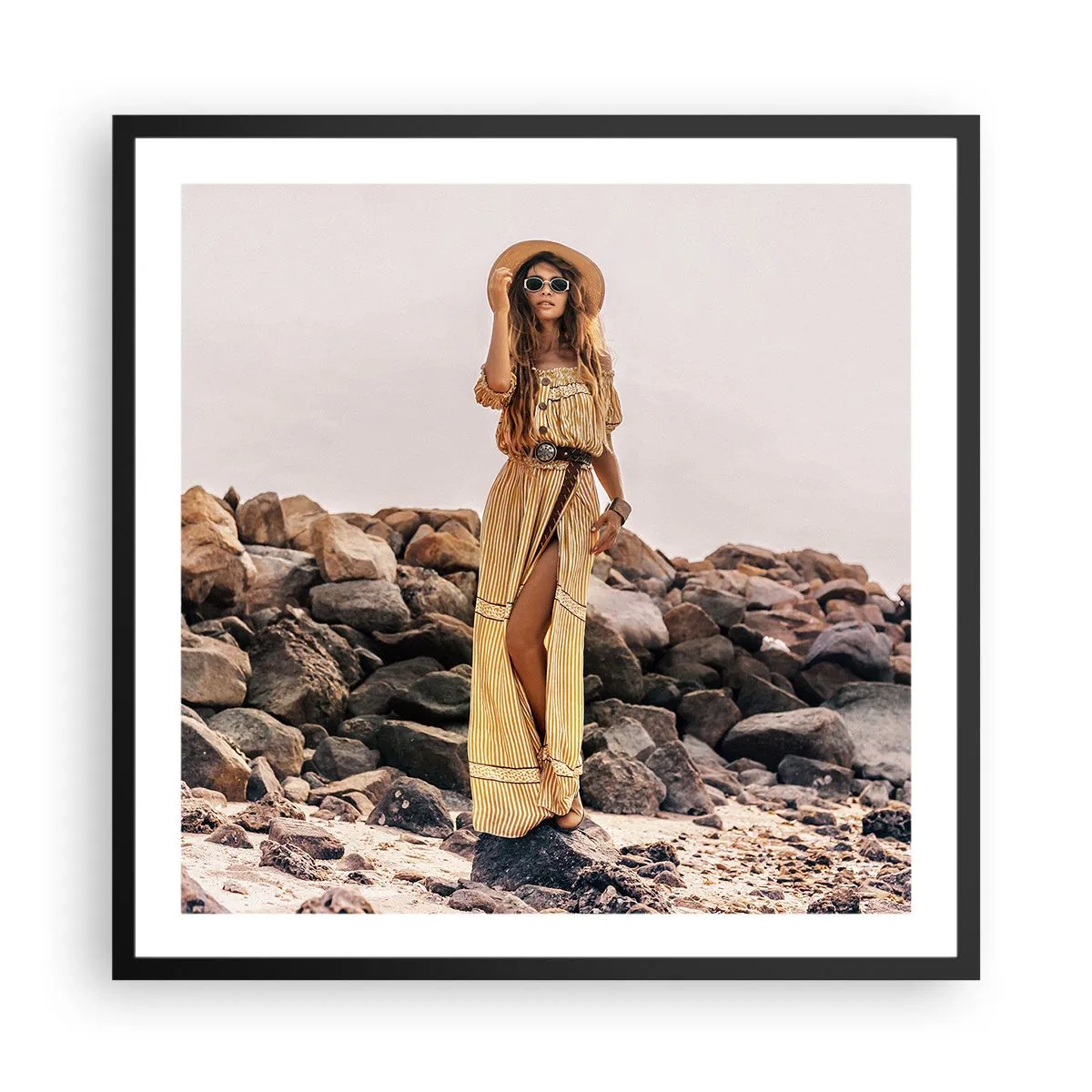 Plakat i sort ramme - Magien ved sten - 60x60 cm