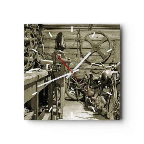 Vægur, Uret - I onkel Wladeks skur - 40x40 cm