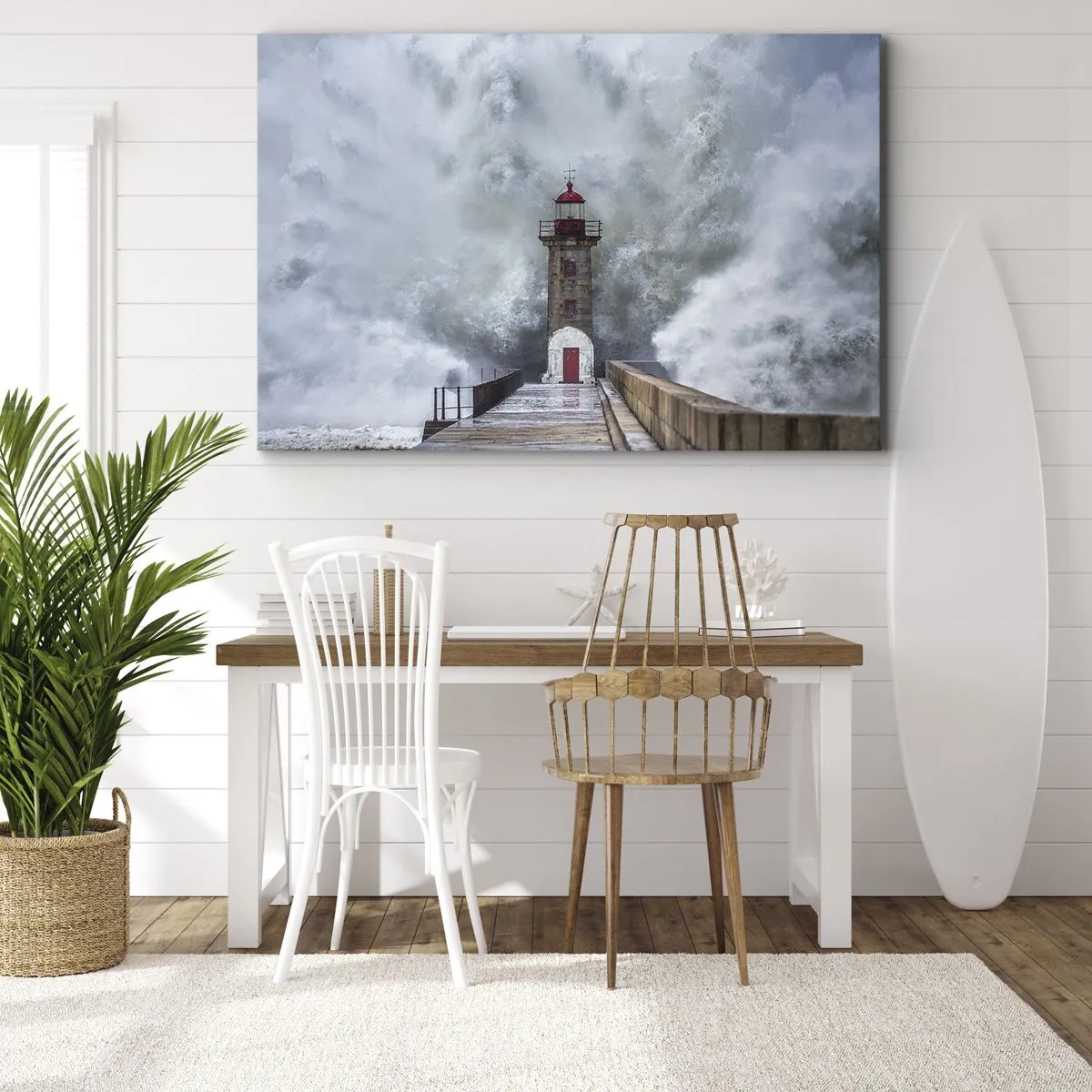 Lærredstryk - Billede på lærred - Et fyrtårn omgivet af barske bølger - 70x50cm - Vandets brusen, vindens susen, lyden af vinden - Moderne vægdekoration til stue og soveværelse ARTTOR