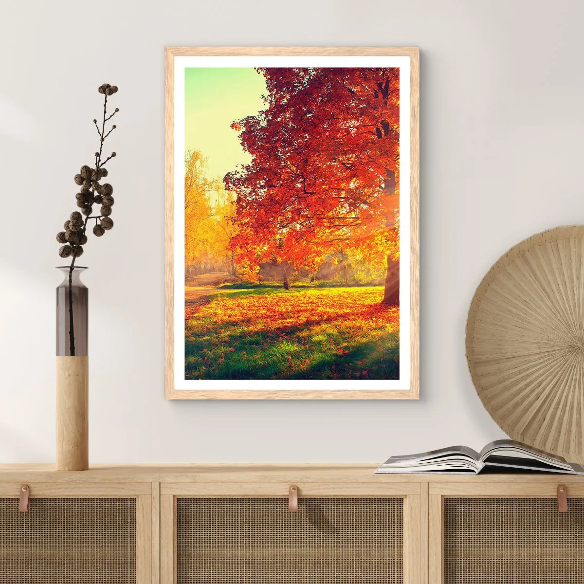 Plakat i ramme af lyst egetræ - Rød er smuk - 30x40 cm