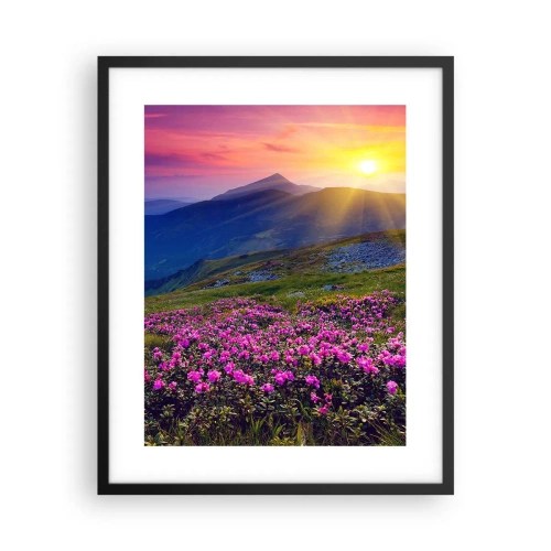 Plakat i sort ramme - ... Og rundt omkring dufter det af fyrretræer og krydderurter - 40x50 cm