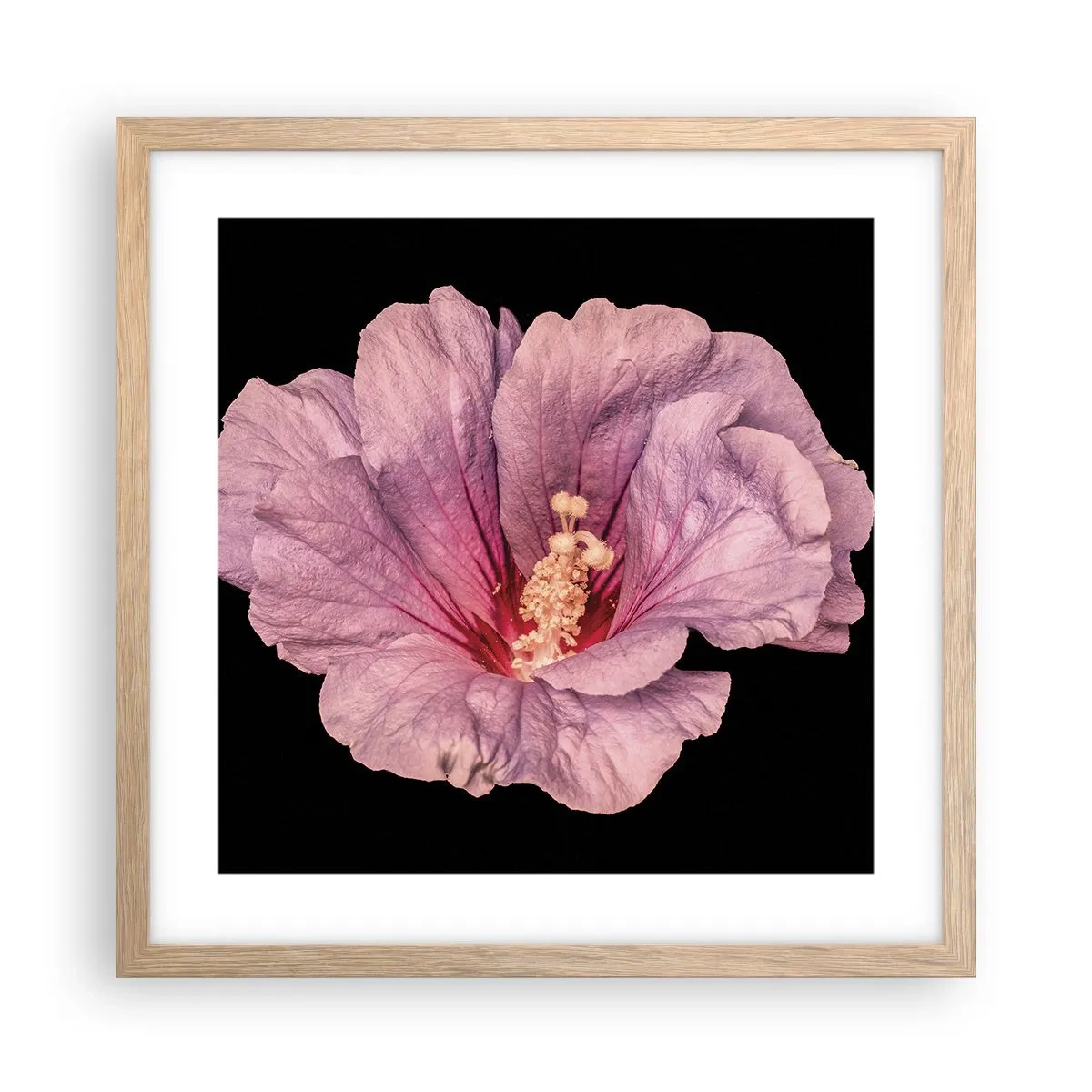 Plakat i ramme af lyst egetræ - Lige i hjertet - 40x40 cm