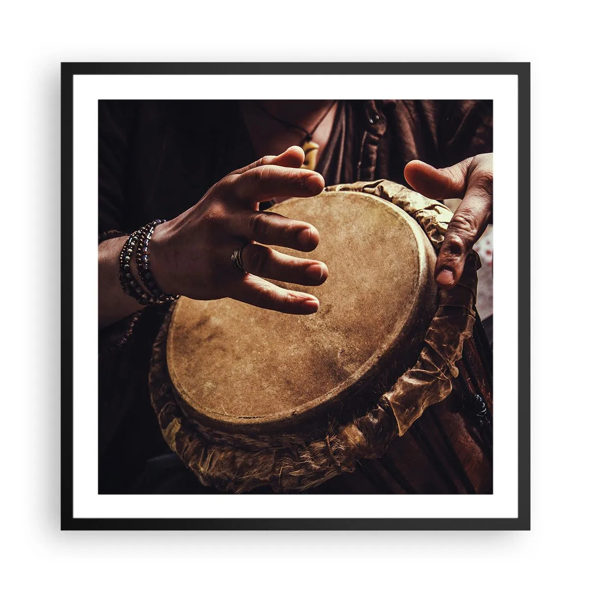 Plakat i sort ramme - I hjertets rytme - 60x60 cm