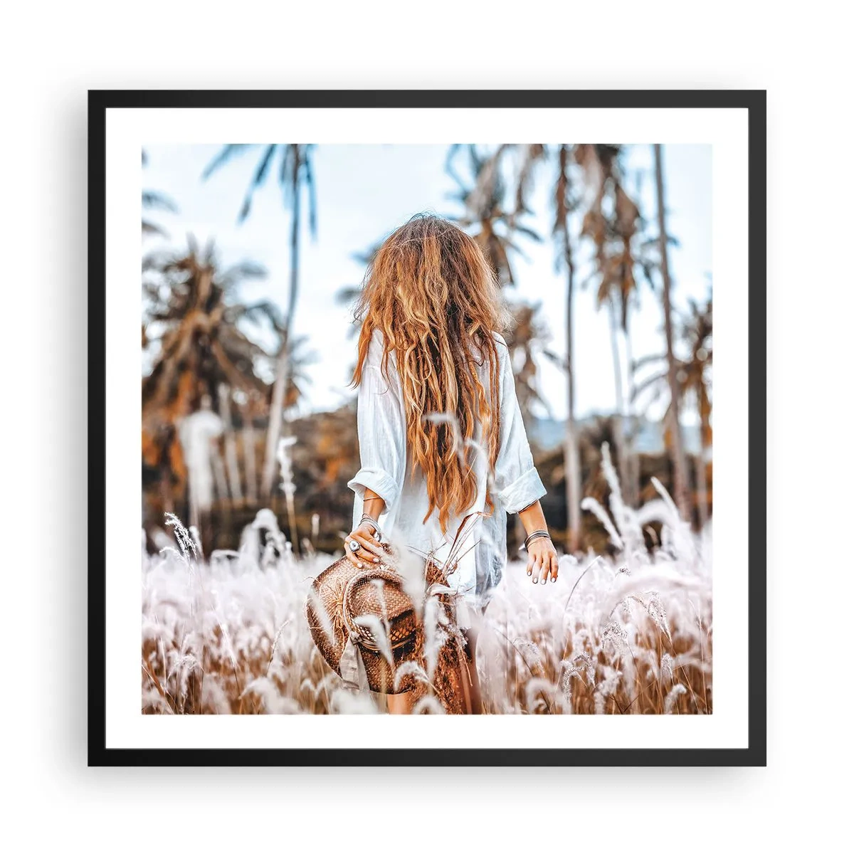 Plakat i sort ramme - Født af græsdun - 60x60 cm