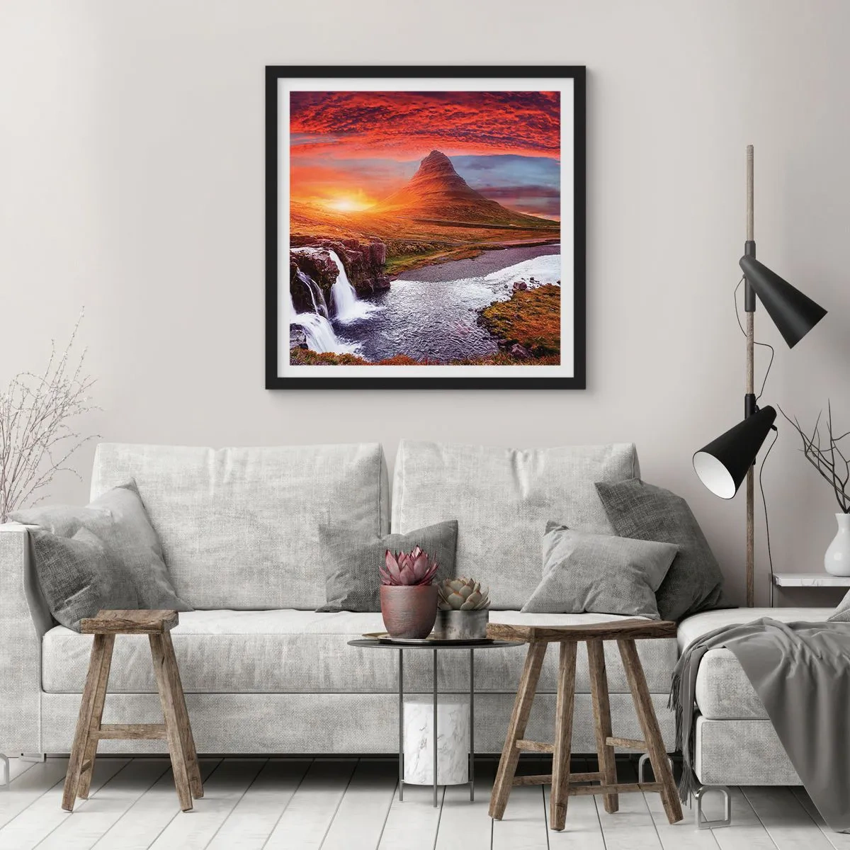 Plakat i sort ramme - En udsigt over Midgård - 30x30 cm