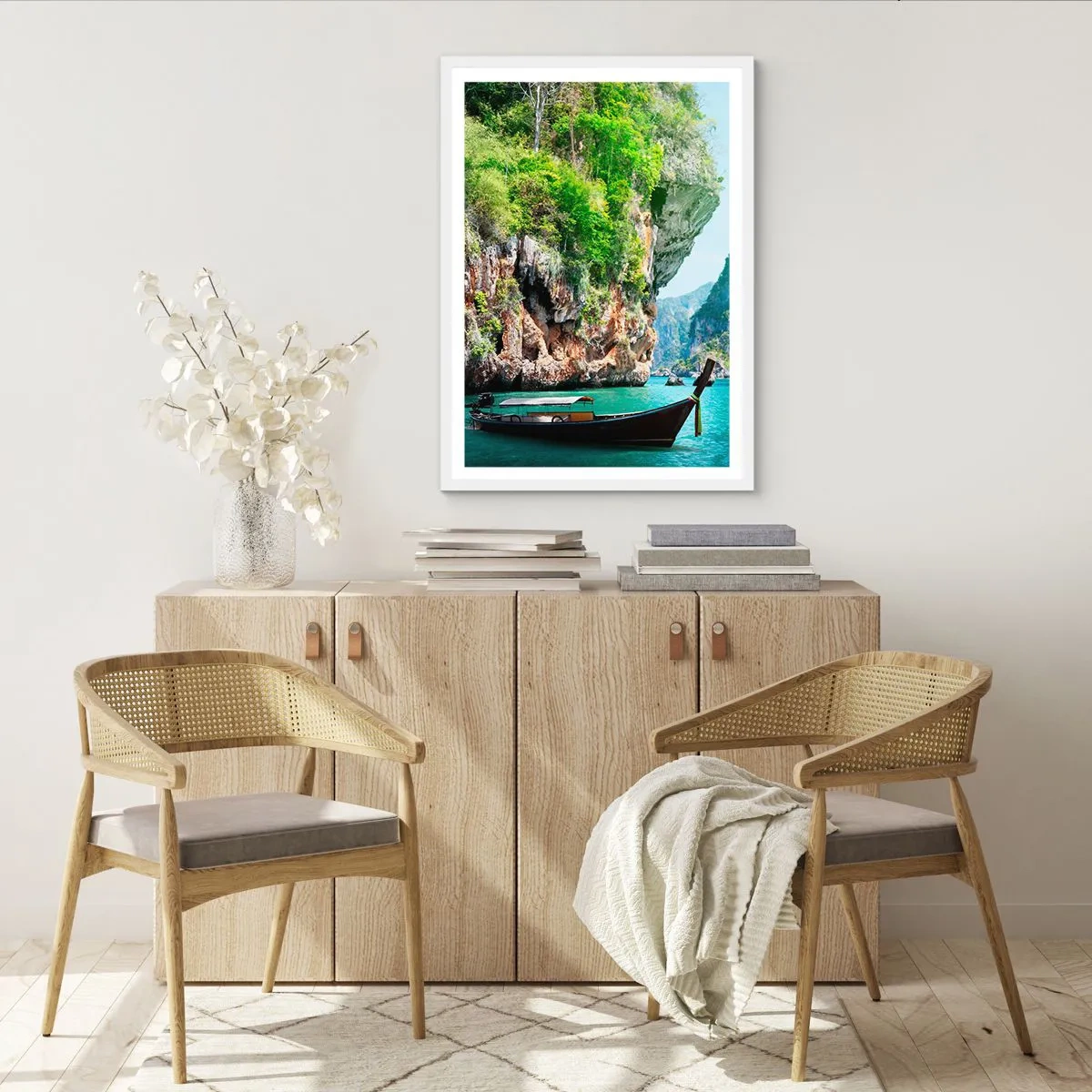 Plakat i hvid ramme - En invitation til en eksotisk rejse - 70x100 cm