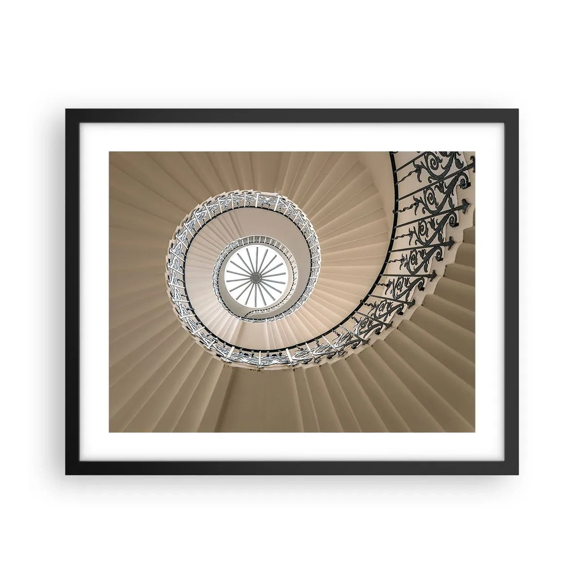 Plakat i sort ramme - I midten af en skal - 50x40 cm