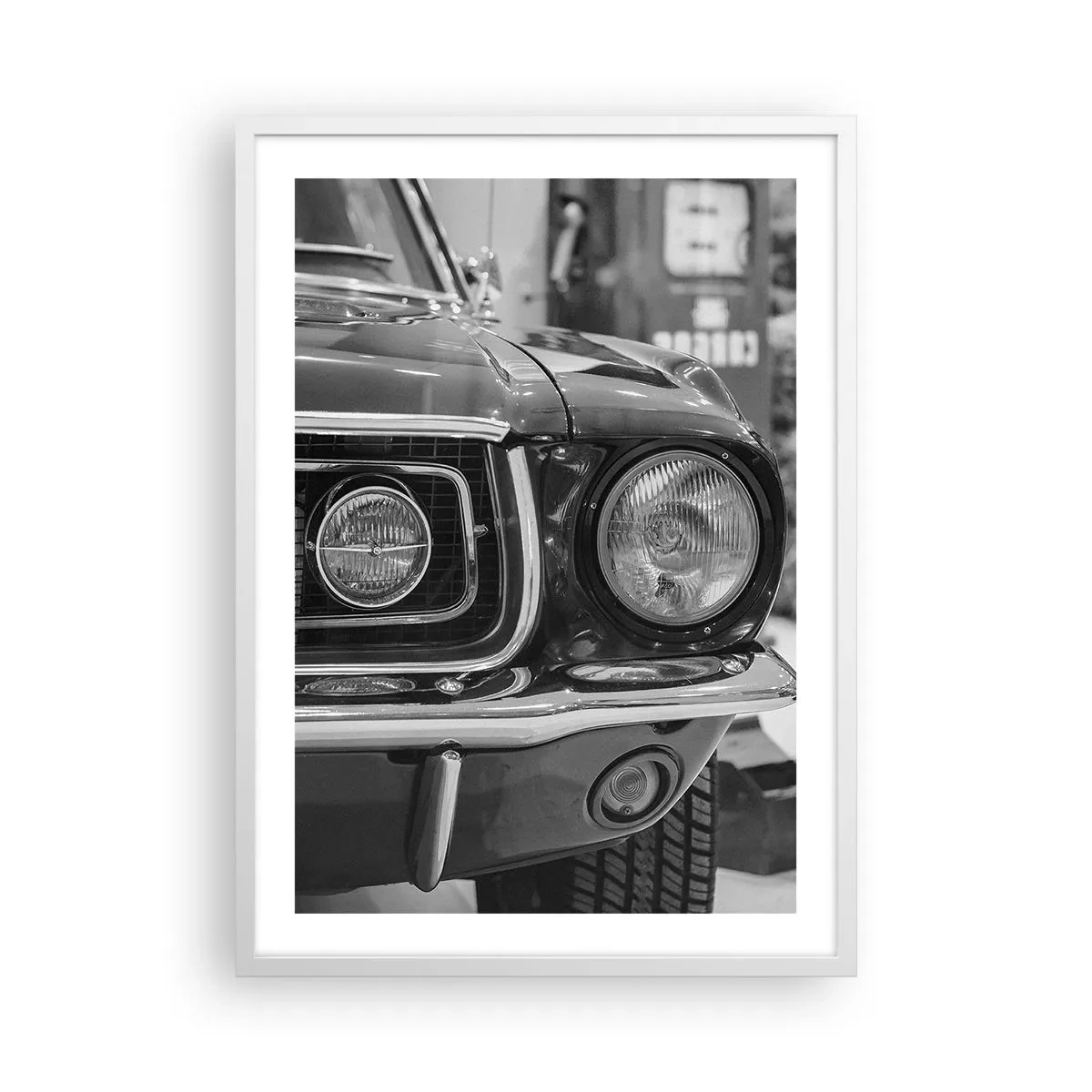 Plakat i hvid ramme - Hård kørsel - 50x70 cm