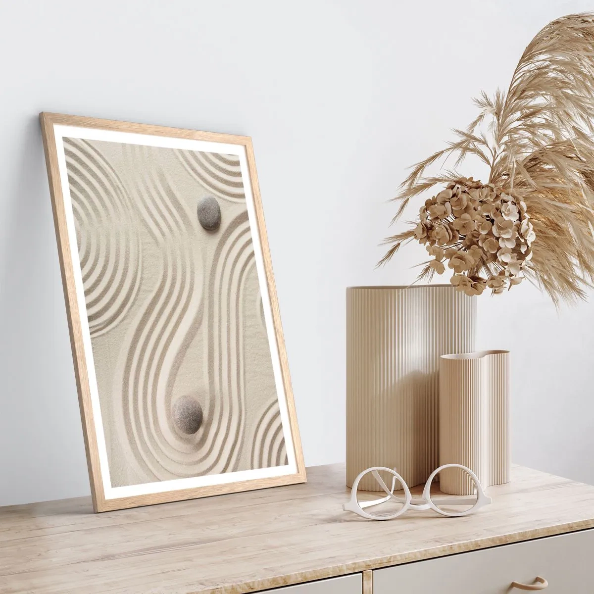 Plakat i ramme af lyst egetræ - Et strejf af varme - 30x40 cm