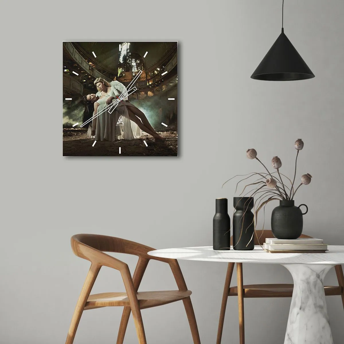 Vægur, Uret - Ånden i det gamle teater - 30x30 cm