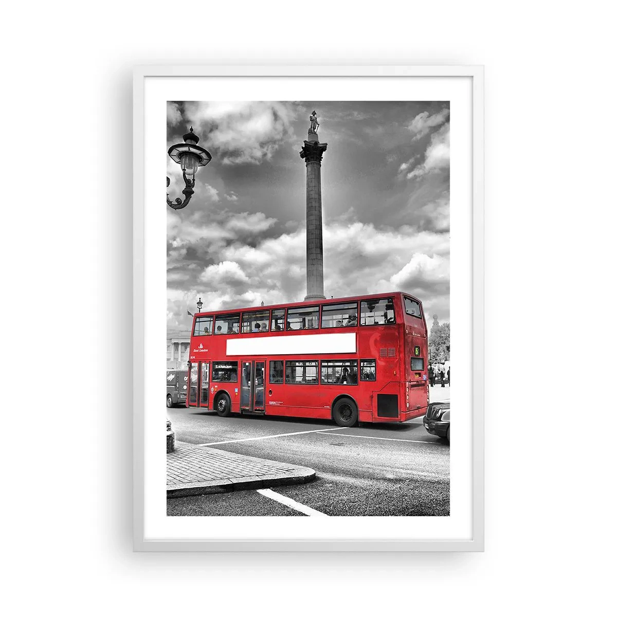 Plakat i hvid ramme - Byens sande livsnerve - 50x70 cm