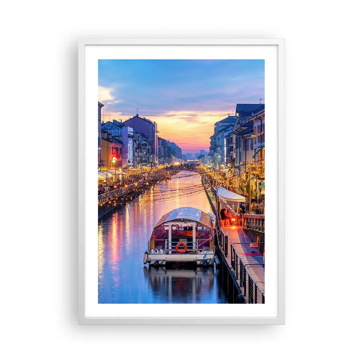 Plakat i hvid ramme - En aften med lys og sjov - 50x70 cm