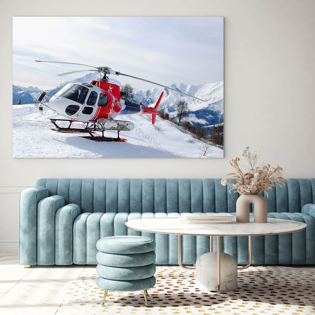 Billede på glas - En rød helikopter i et vinterbjerglandskab - 70x50cm - Altid klar - Moderne vægdekoration til stue og soveværelse ARTTOR