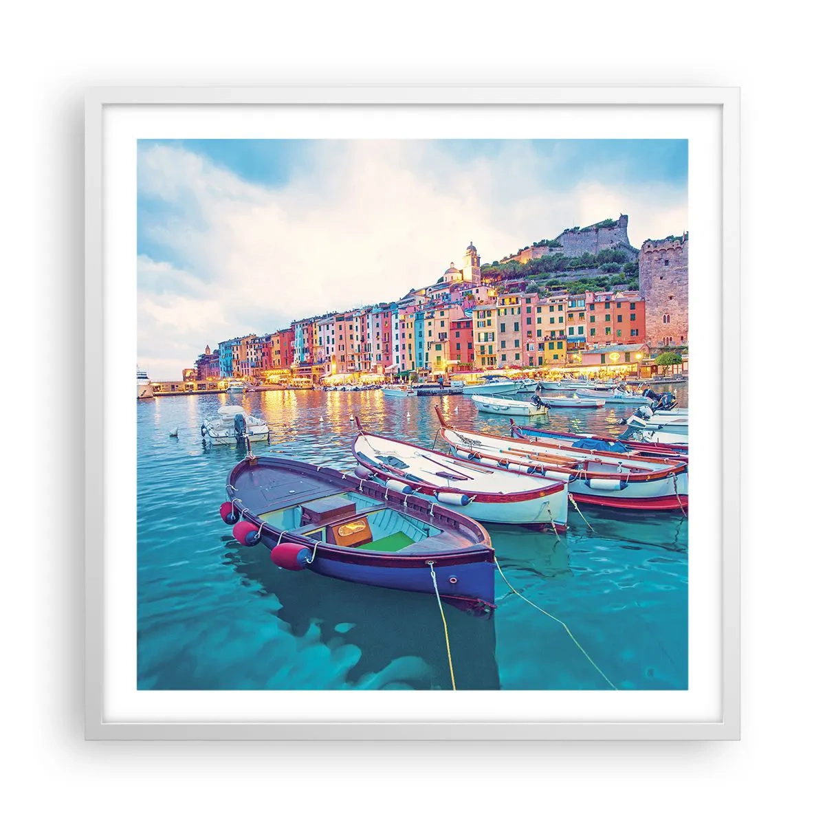 Plakat i hvid ramme - En farverig aften i havnen - 60x60 cm