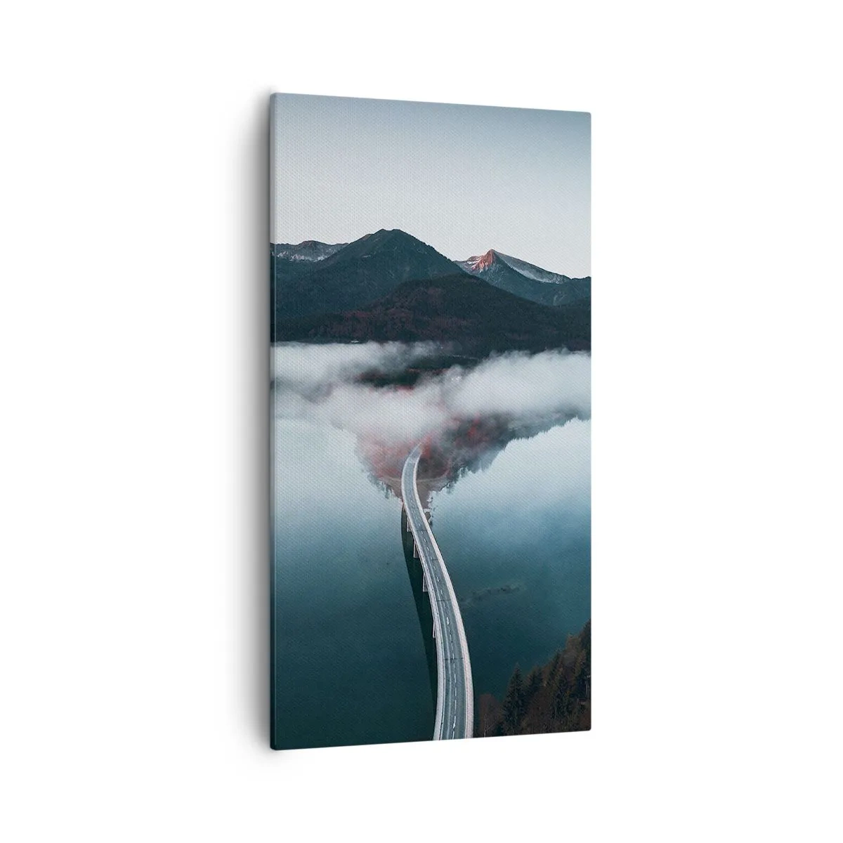 Lærredstryk - Billede på lærred - Over vand så glat som et spejl - 55x100 cm