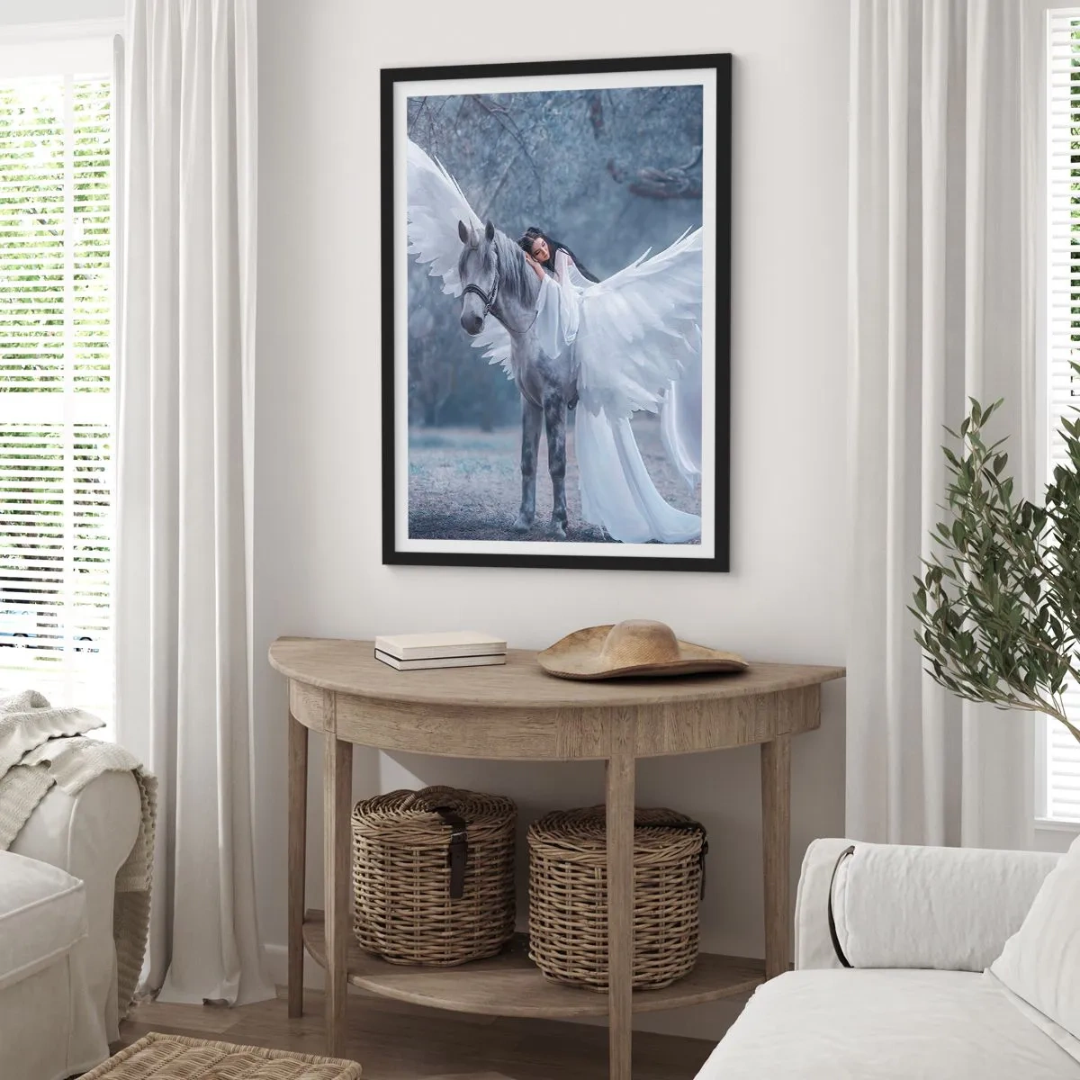 Plakat i sort ramme - Pegasus med hvide vinger og en æterisk figur - 50x70cm - Inspireret øjeblik - Moderne vægdekoration til stue og soveværelse ARTTOR