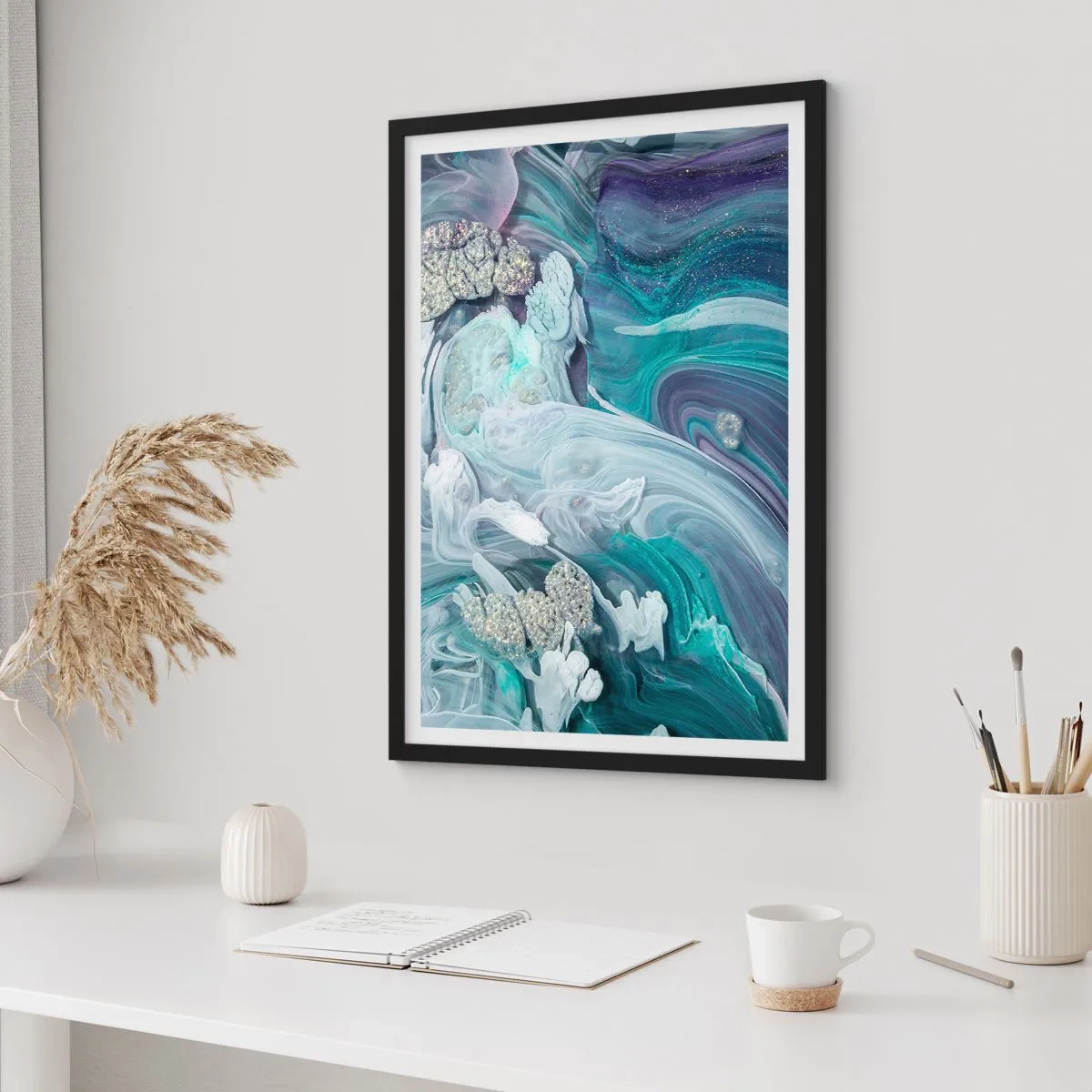 Plakat i sort ramme - Strømme af blå - 70x100 cm