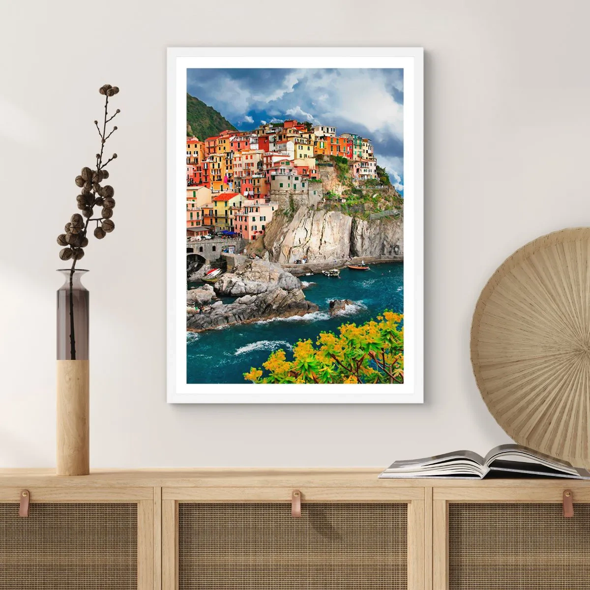 Plakat i hvid ramme - En klynge klæber sig til klipperne - 30x40 cm