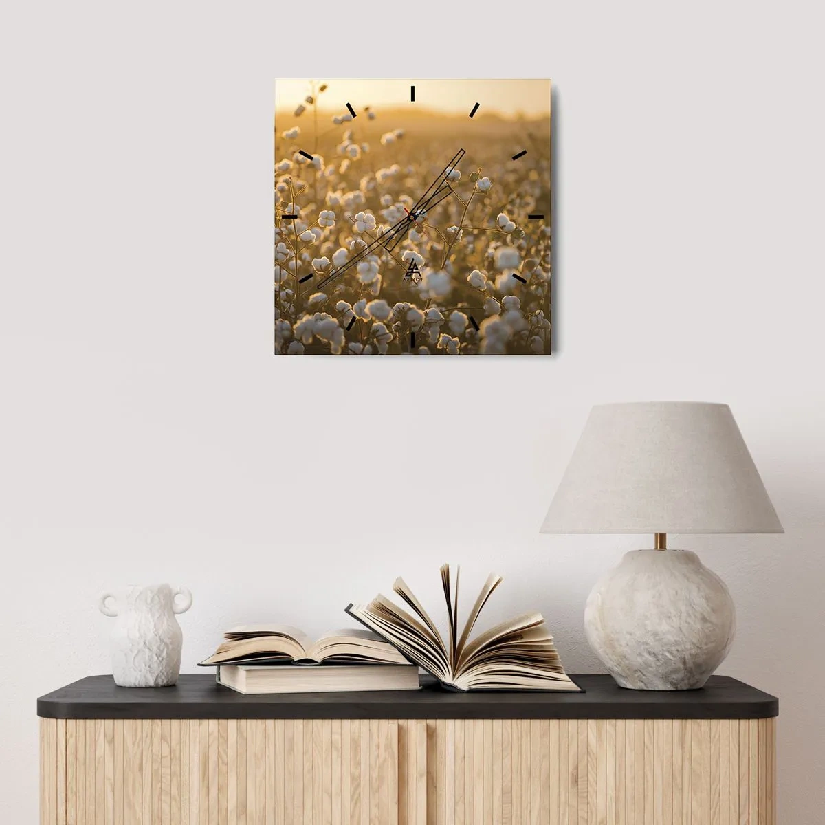 Vægur, Uret - Et luftigt felt - 40x40 cm