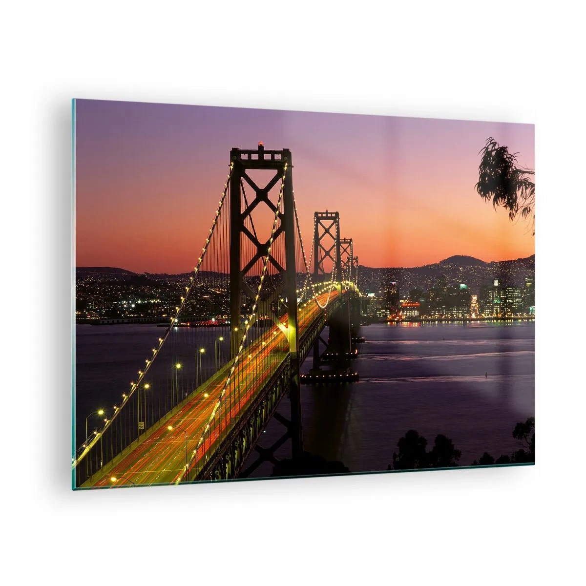 Billede på glas - Broen om natten i byen og solnedgangslys - 70x50cm - En aften i lilla - Moderne vægdekoration til stue og soveværelse ARTTOR