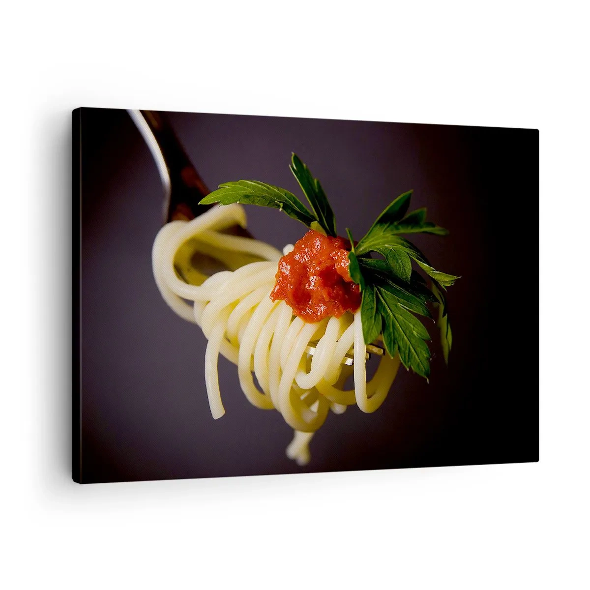 Lærredstryk - Billede på lærred - Spaghetti pasta på en gaffel med tomatsauce og persille - 70x50cm - En lækker bid - Moderne vægdekoration til stue og soveværelse ARTTOR