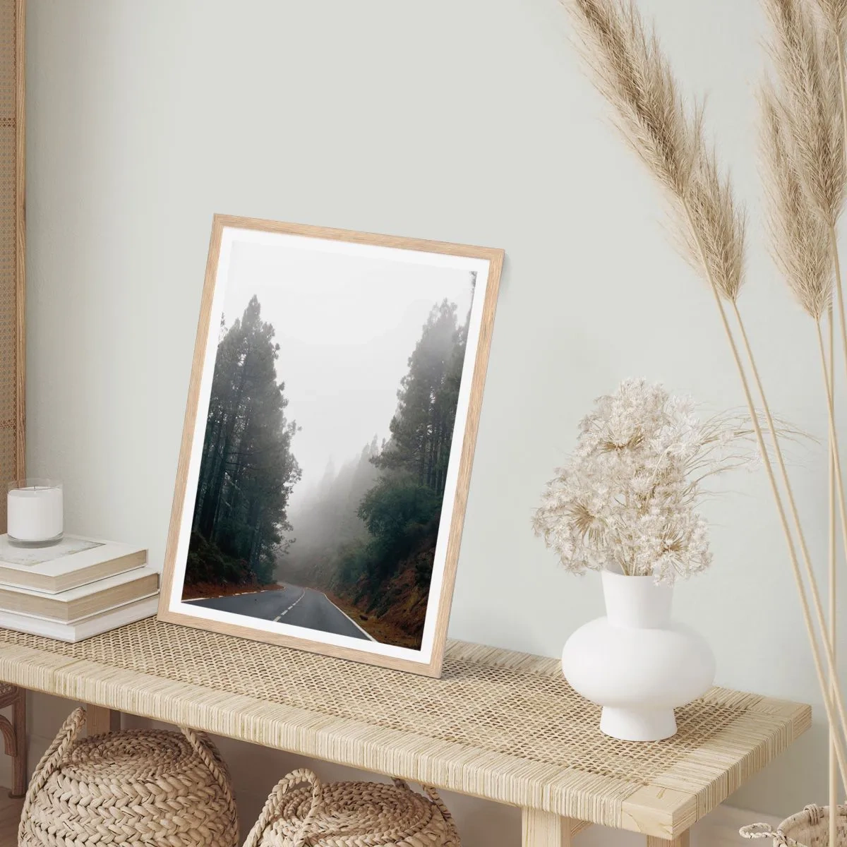 Plakat i ramme af lyst egetræ - En fortælling om en magisk skov - 61x91 cm