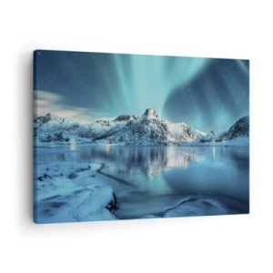 Lærredstryk - Billede på lærred - Aurora Borealis over snedækkede bjerge og en sø - 70x50cm - Nat med lys - Moderne vægdekoration til stue og soveværelse ARTTOR