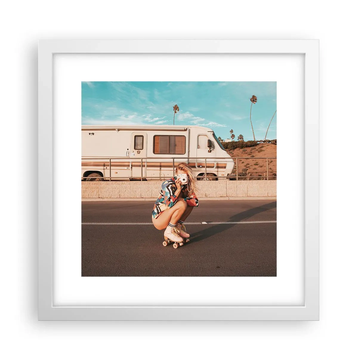 Plakat i hvid ramme - Smil, tak! - 30x30 cm