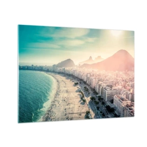Billede på glas - Panorama af stranden med bybygninger og en bjergbaggrund - 70x50cm - Evig ferie i Rio - Moderne vægdekoration til stue og soveværelse ARTTOR