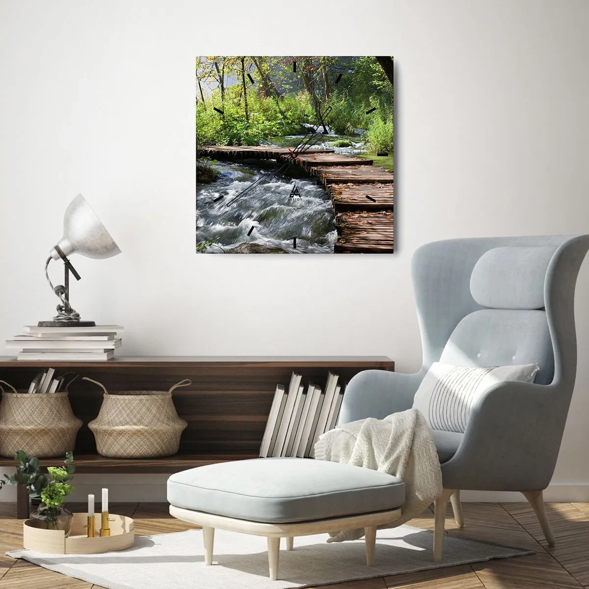 Vægur, Uret - Over en skummende kaskade - 40x40 cm