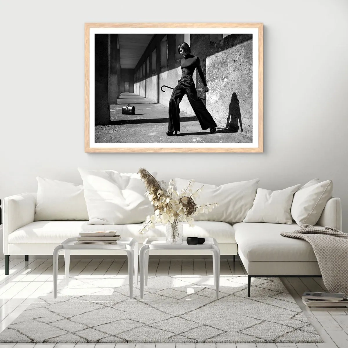 Plakat i ramme af lyst egetræ - Byens elegance - 91x61 cm