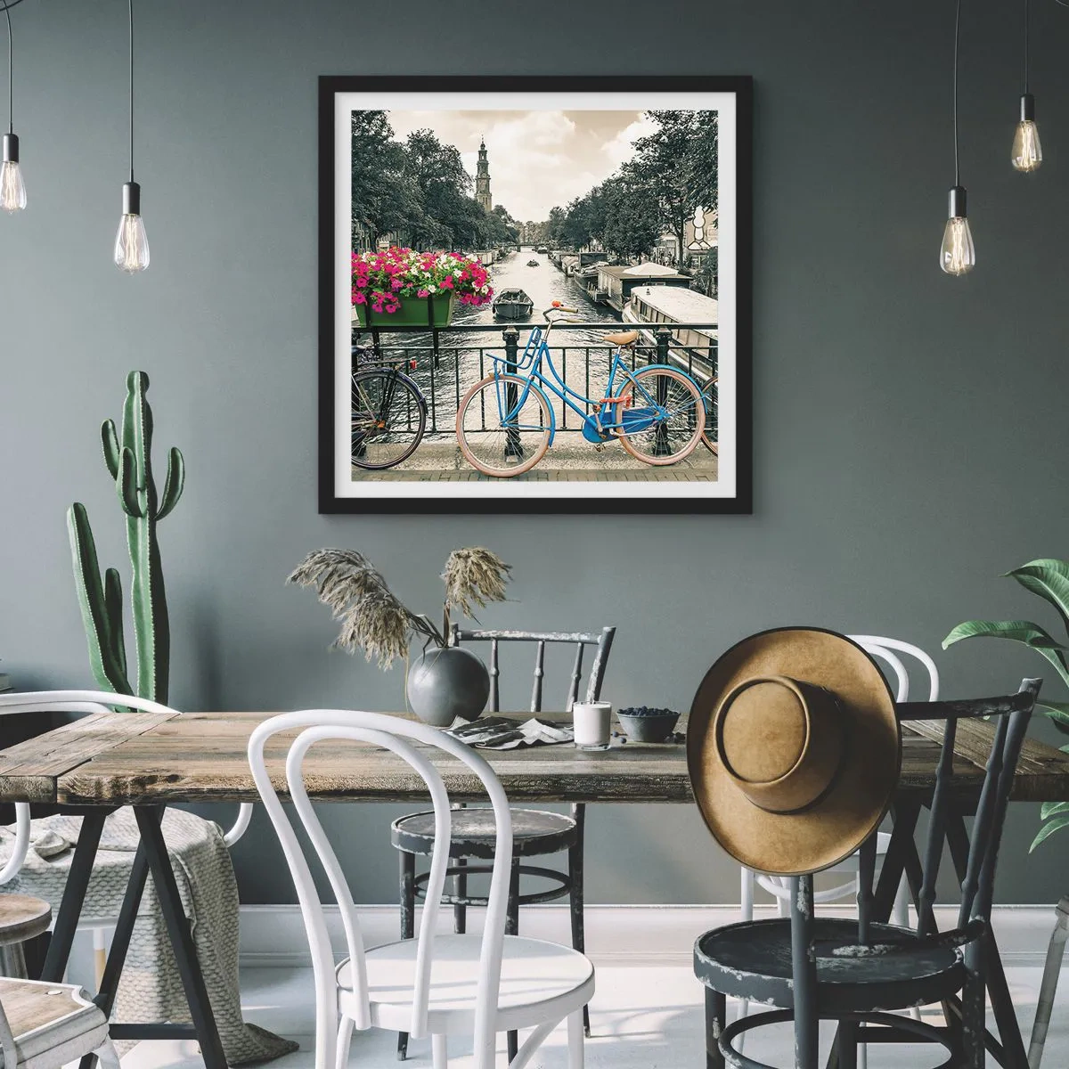 Plakat i sort ramme - Farverne i Amsterdams gader - 30x30 cm