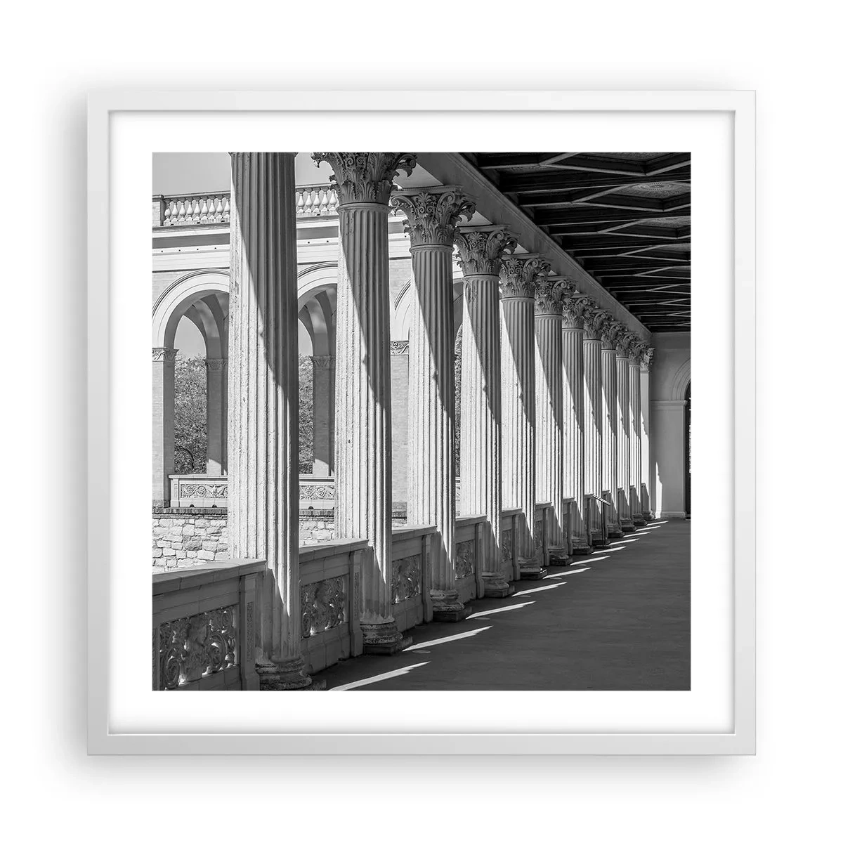 Plakat i hvid ramme - Solrig arkade - 50x50 cm