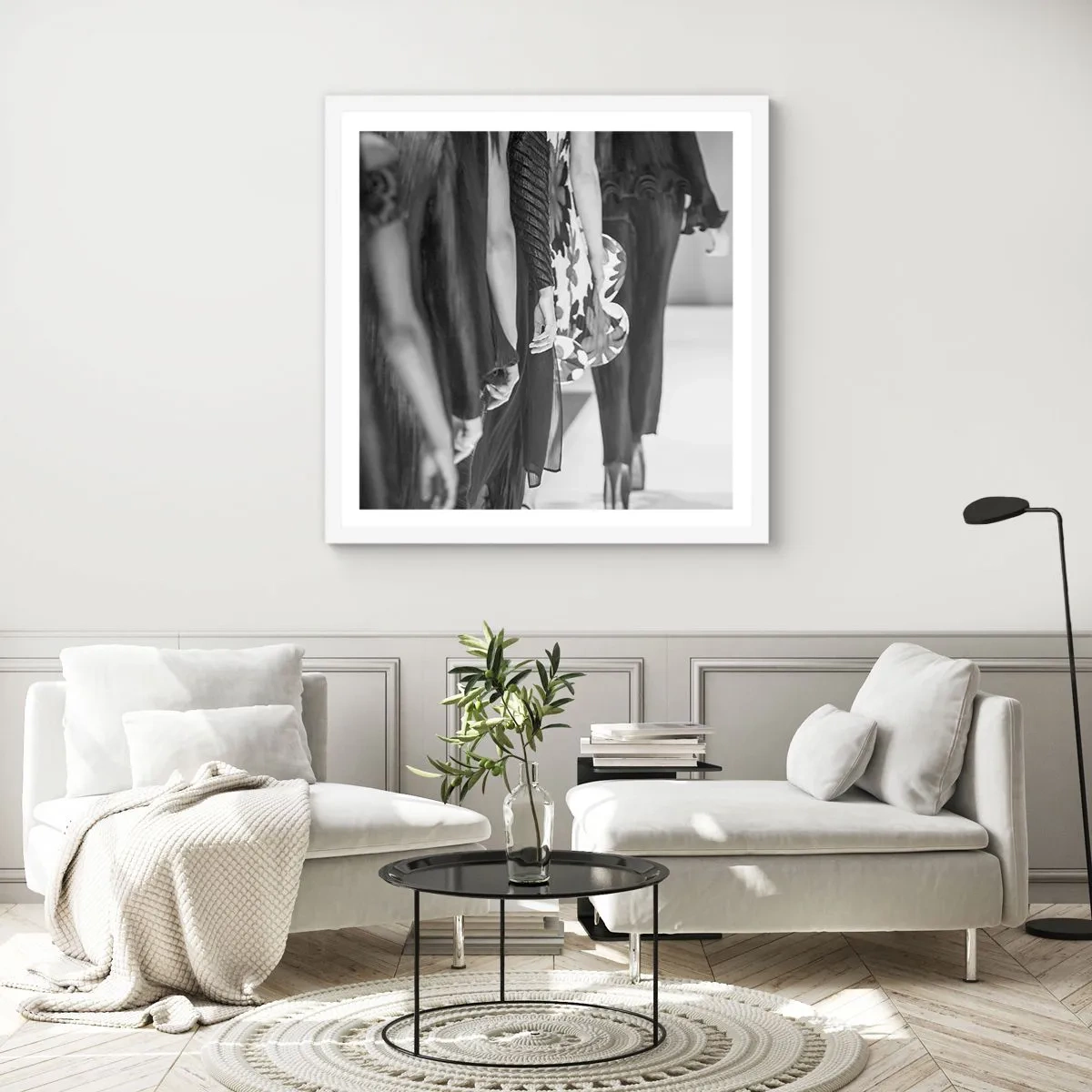 Plakat i hvid ramme - En stilfuld parade - 40x40 cm