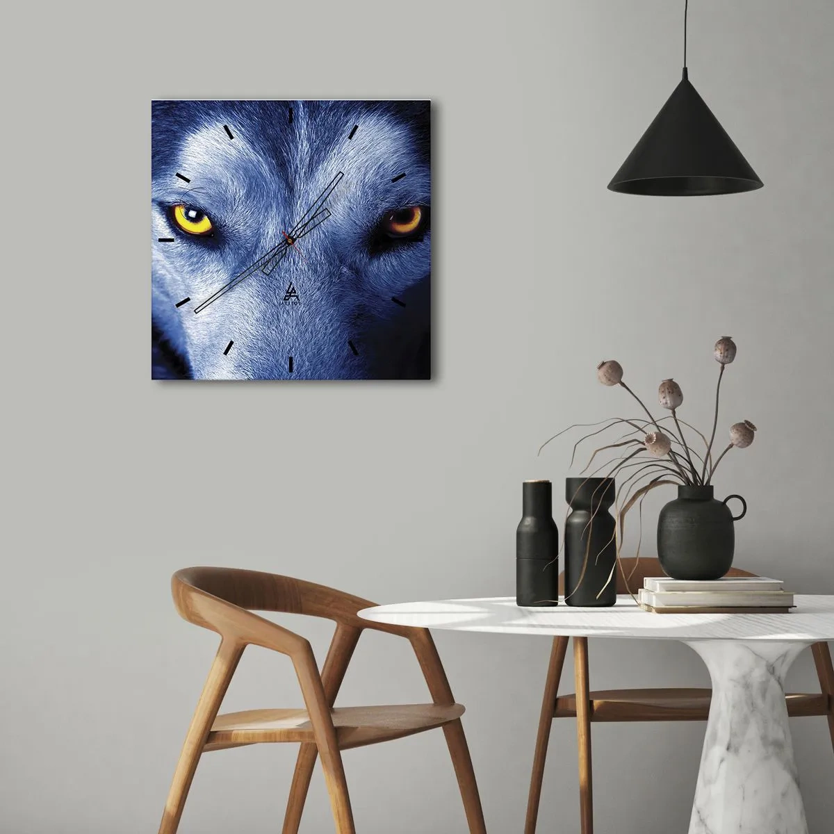 Vægur, Uret - Et hypnotiserende udseende - 30x30 cm