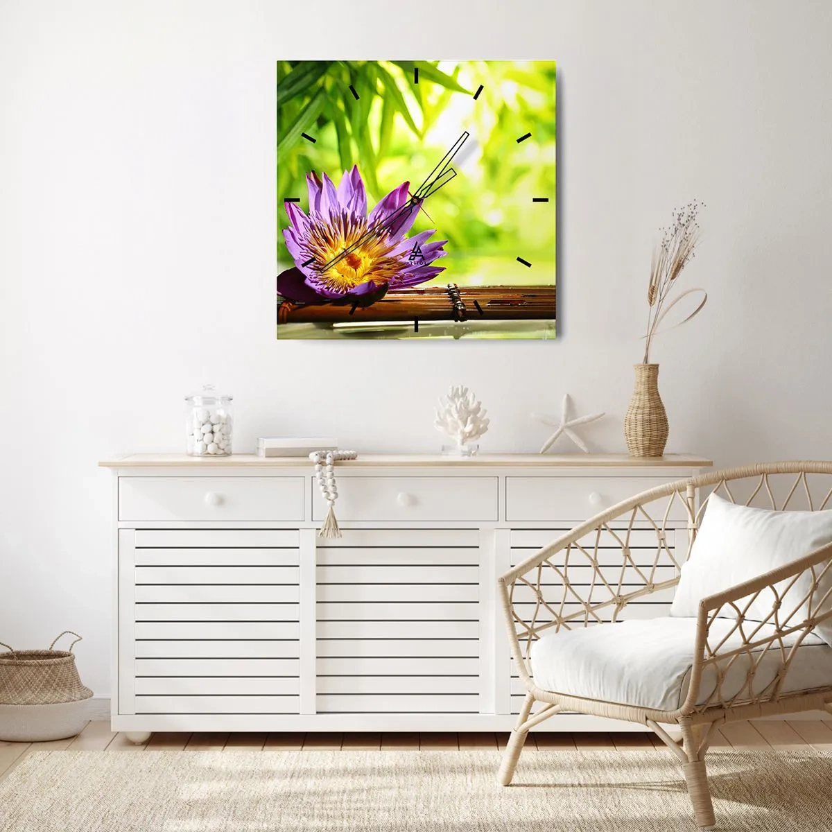 Vægur, Uret - I det asiatiske solskin - 30x30 cm