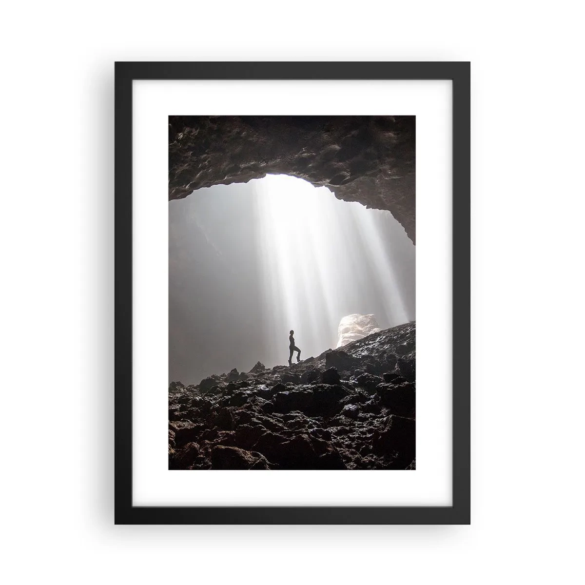 Plakat i sort ramme - Lysende grotte - 30x40 cm