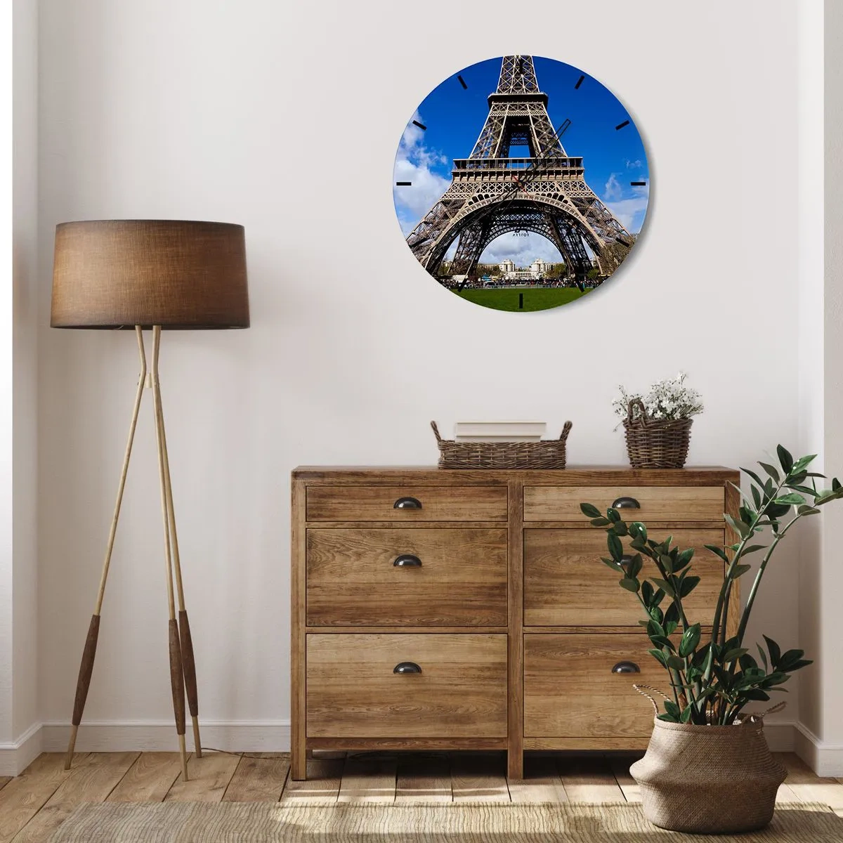 Vægur, Uret - Hele Paris ved hendes fødder - 40x40 cm