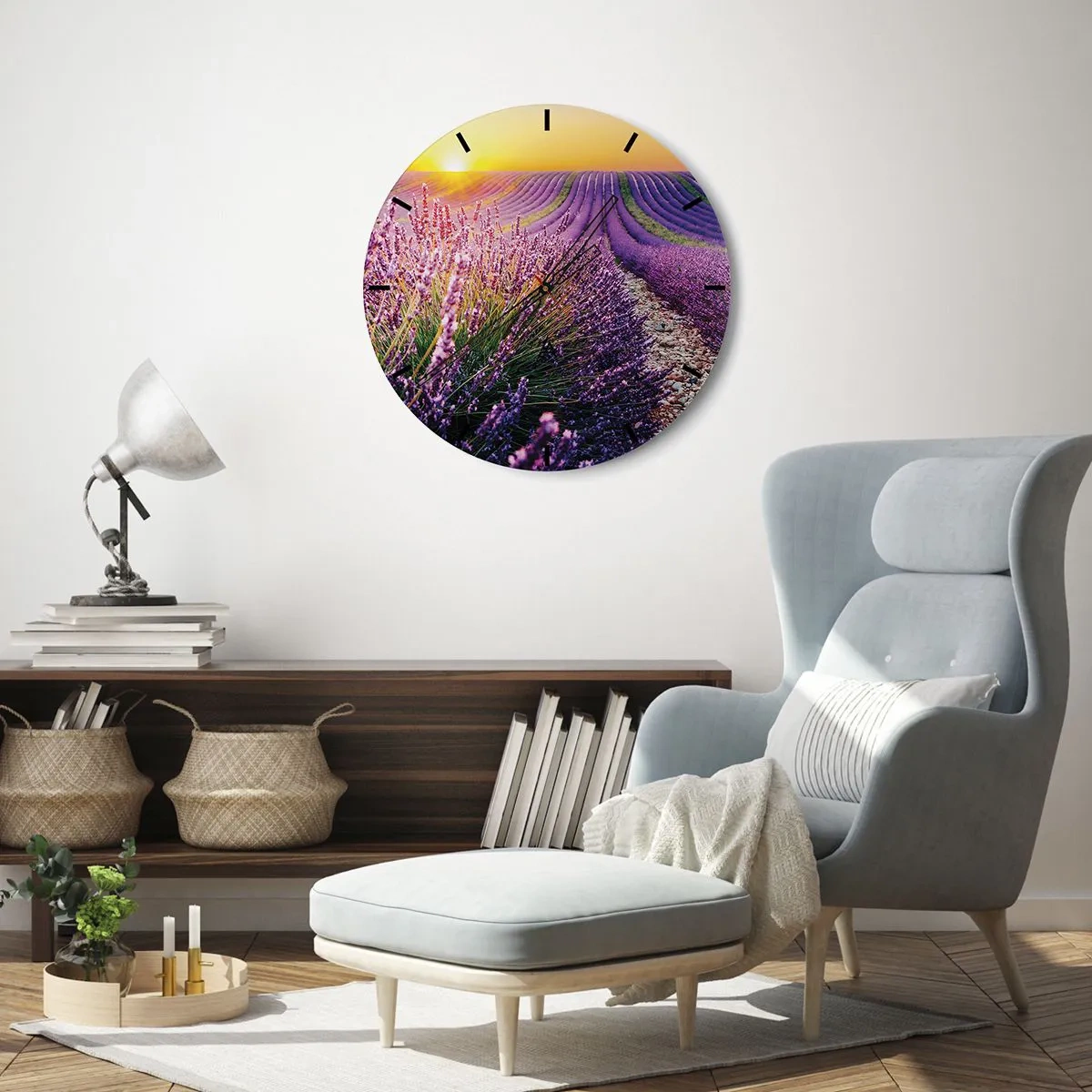 Vægur, Uret - Lavendelmark ved solnedgang med en stenet sti - 30x30cm - Duftende plet - Moderne vægdekoration til stue, køkken og soveværelse ARTTOR