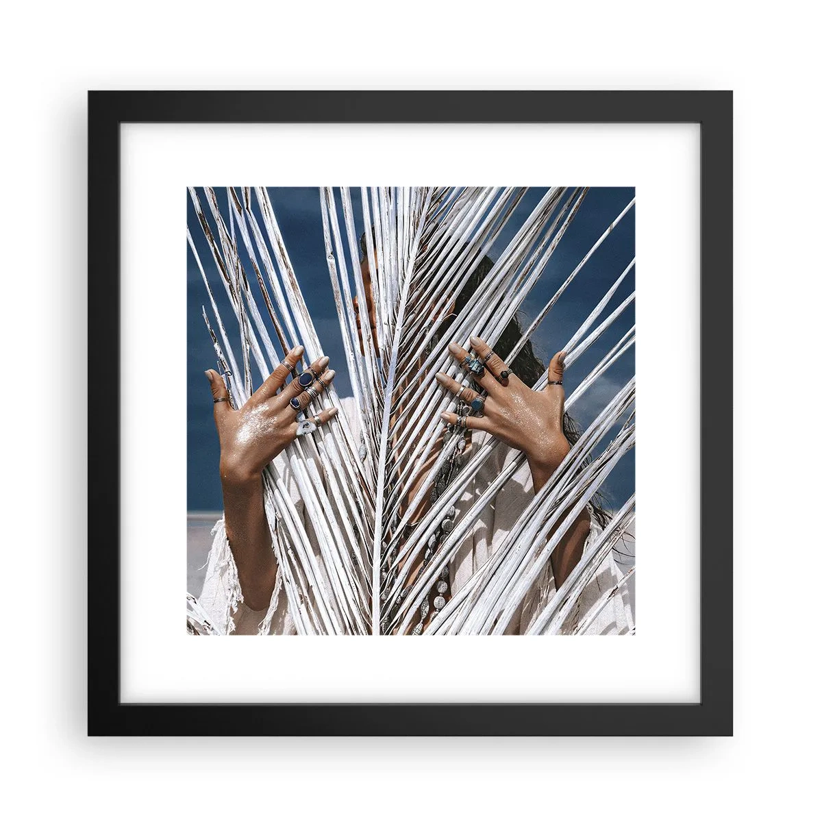 Plakat i sort ramme - Shamanens kæreste? - 30x30 cm