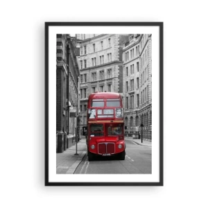 Plakat i sort ramme - En rød bus på en sort og hvid London-gade - 50x70cm - Hverdagen behøver ikke at være grå - Moderne vægdekoration til stue og soveværelse ARTTOR