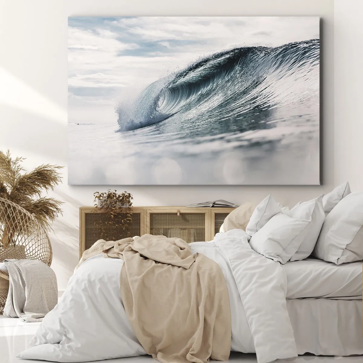 Lærredstryk - Billede på lærred - En havbølge fanget i et dynamisk øjeblik mod himlen - 70x50cm - Topmøde om vand - Moderne vægdekoration til stue og soveværelse ARTTOR